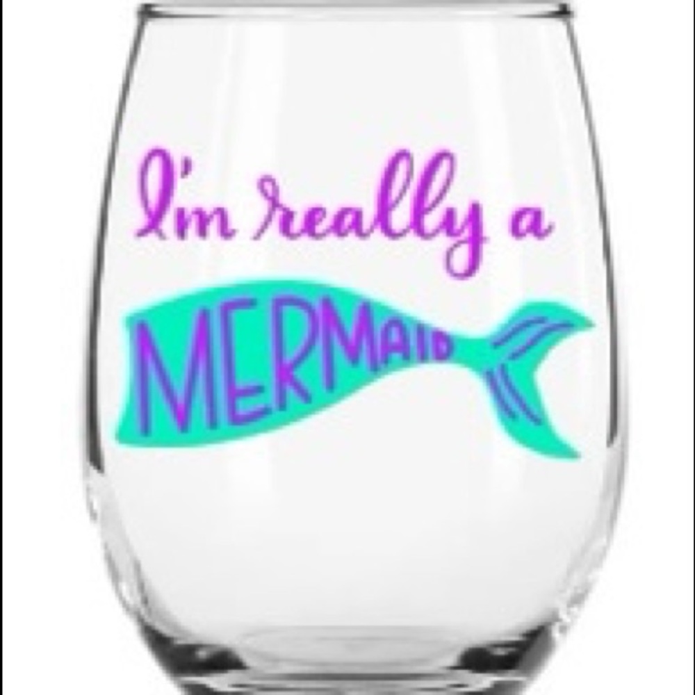 NWT Personalized Wine Glasses
